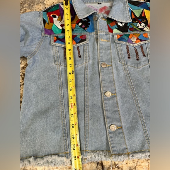 Handpainted modern art cubist style on denim jean jacket OOAK sz SM/MD - Picture 10 of 11